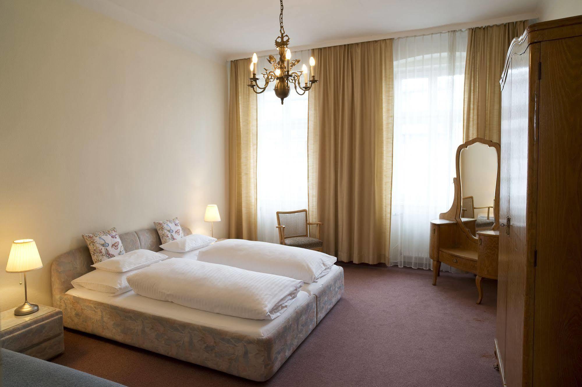 Hotel Schwalbe Wenen Buitenkant foto
