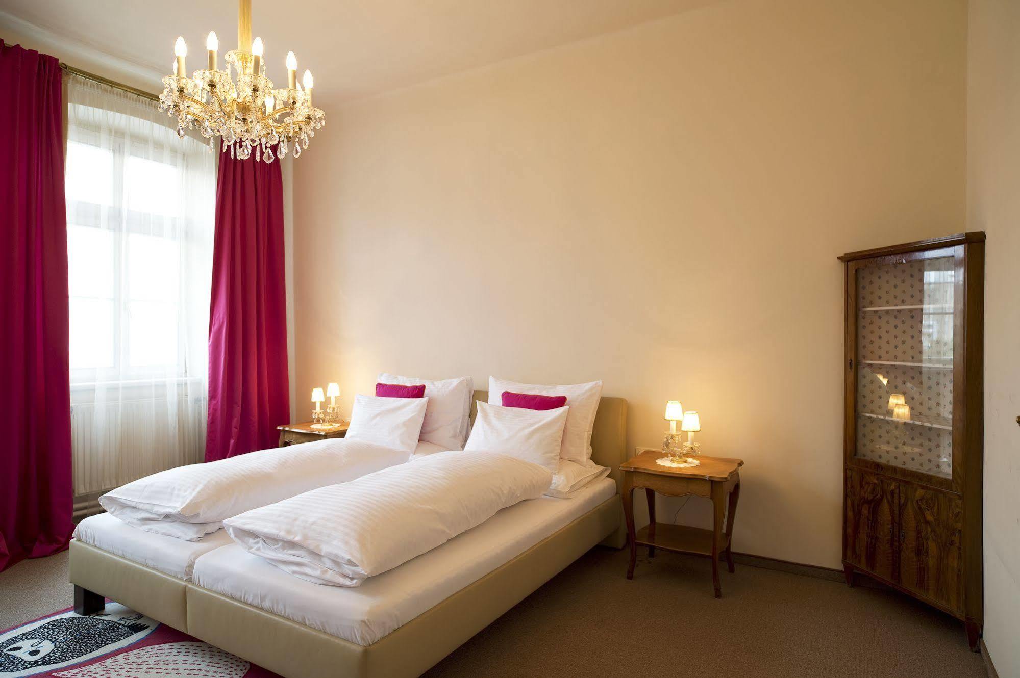 Hotel Schwalbe Wenen Buitenkant foto